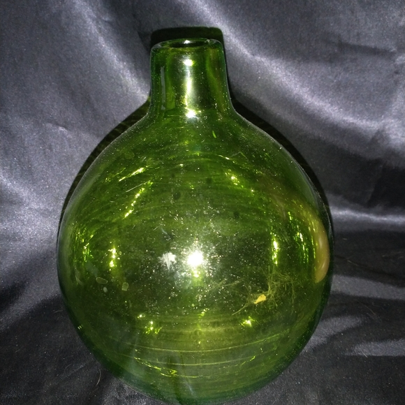 Artisian glass Accents Art Glass Beautiful Fish Bowl Vase Poshmark